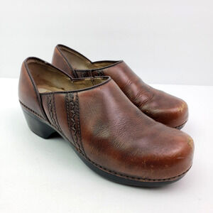 Dansko Womens Size EU 40 US 9.5-10 Brown Leather Slip On Work Clog Shoes